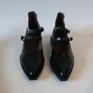 Womens Le Bohemien Black Patent Leather Mary Jane Strap Pointy Flat Shoe 39 US/9
